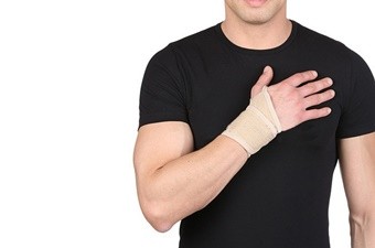 Т-8302 Бандаж на лучезапястный сустав